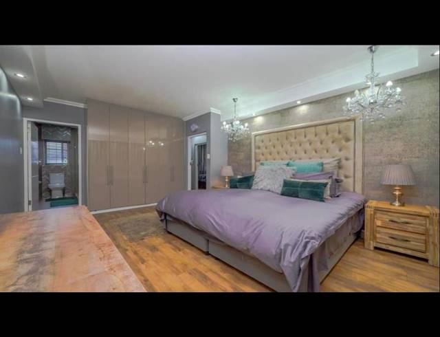 3 BEDROOM TOWNHOUSE FOR SALE IN MORNINGSIDE